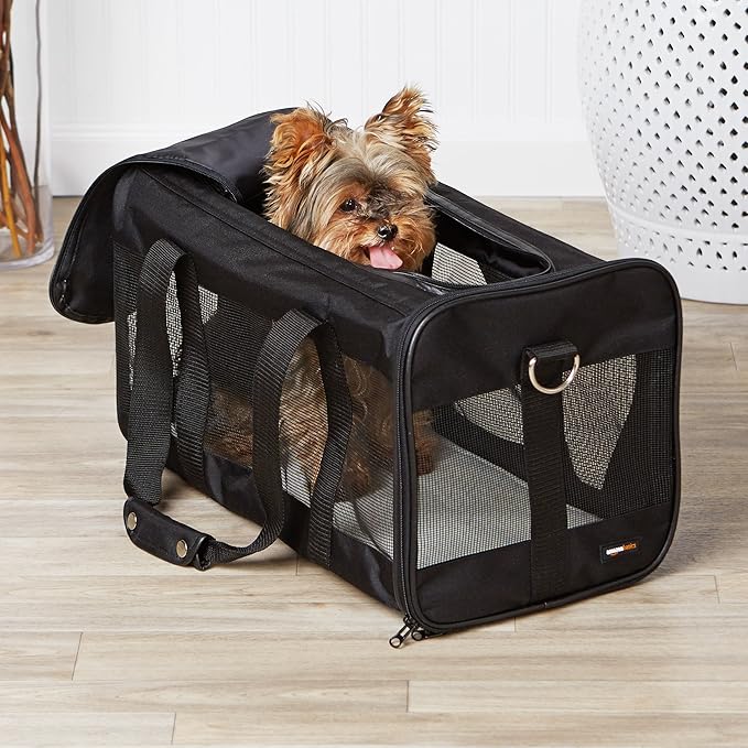 Amazon Basics Dogs and Cats Carrier, Soft Sided Pet Carrier, Black, Large, 50 cm L x 26 cm W x 28 cm H
